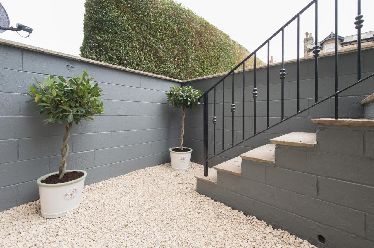 The Burrow By Harrogate Serviced Apartments Εξωτερικό φωτογραφία