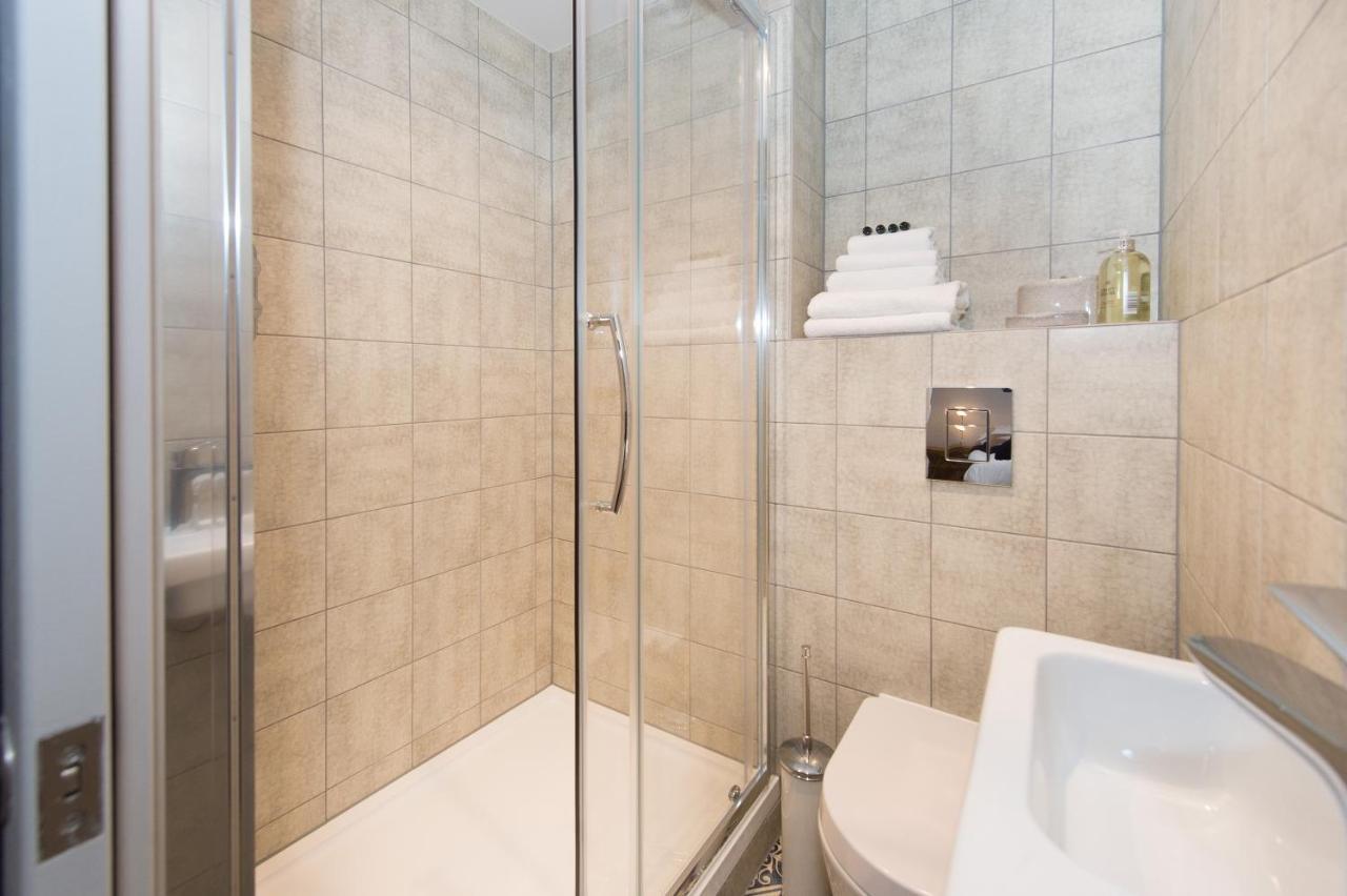 The Burrow By Harrogate Serviced Apartments Εξωτερικό φωτογραφία